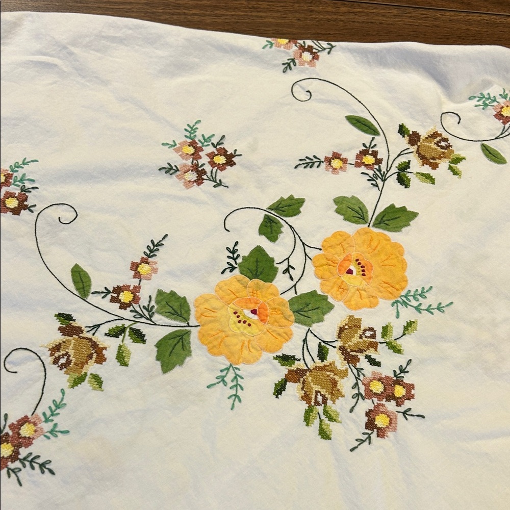 Floral Embroidered Table Cloth
